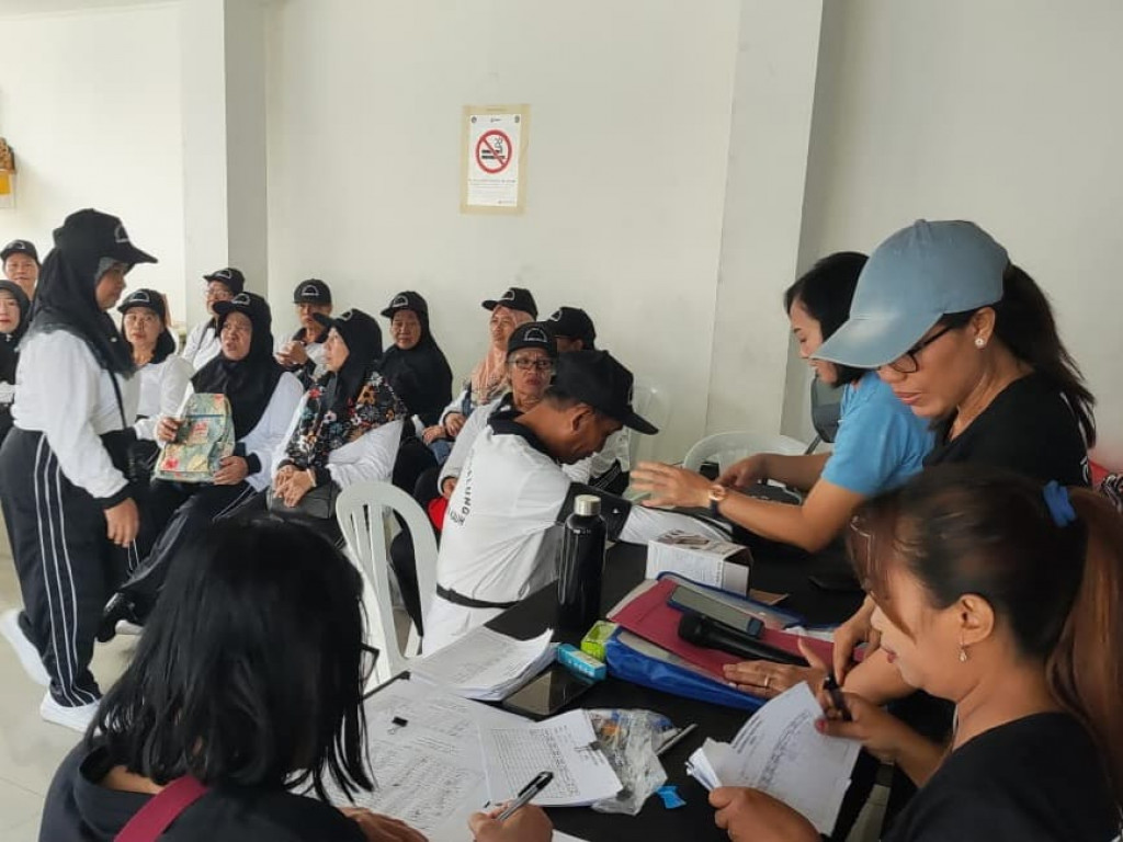 Peduli Kesehatan Lansia, Giat Rutin Posyandu di Banjar Bhineka Nusa Kauh